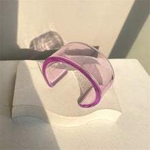 Load image into Gallery viewer, Vintage Geometric Resin Bangle 
