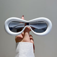 Load image into Gallery viewer, New Retro Oval Unisex Sunglasses - Two-One-Fifth Co.
